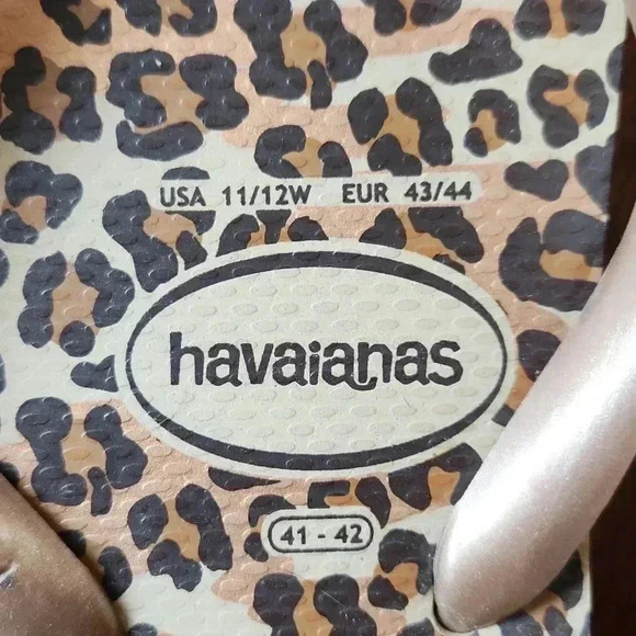 Havaianas Cheetah Leopard Flip Flop Thong Sandals Women’s size 11/12 - Picture 4 of 10